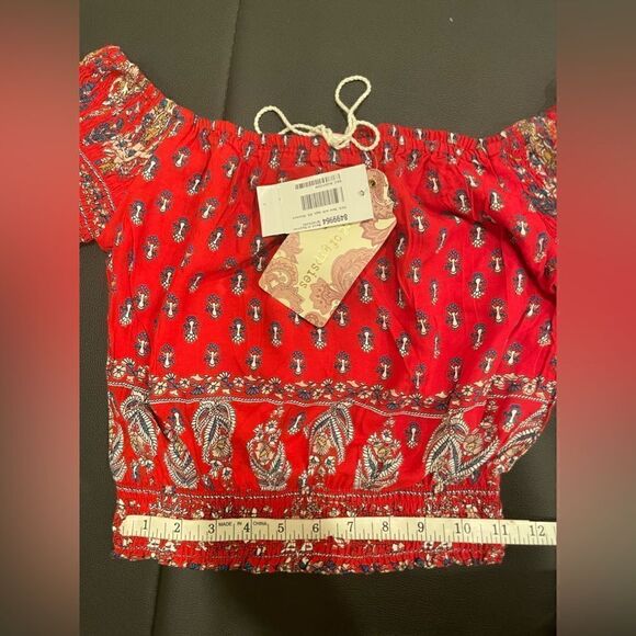 Band of Gypsies Smocked Bell Sleeve Crop Top - Picture 6 of 17